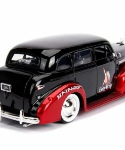 Jada Toys Betty Boop - 1939 Chevy Master Deluxe 1:24 With Figure Hollywood Ride Diecast Cars