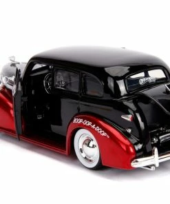 Jada Toys Betty Boop - 1939 Chevy Master Deluxe 1:24 With Figure Hollywood Ride Diecast Cars
