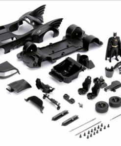 Jada Toys Batman (TV) - Batmobile With Batman 1:24 Scale Diecast Model Kit