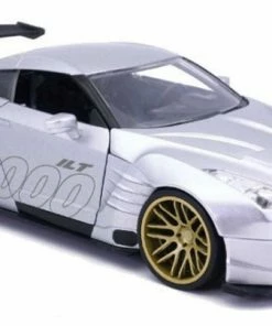 Jada Toys I Love The - 2000's 2009 Nissan GT R35 1:24 Scale Diecast Cars