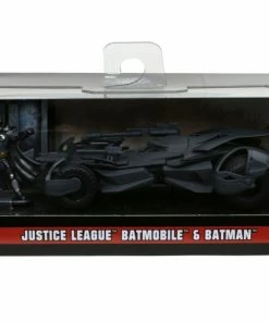 Jada Toys Diecast Cars Justice League (2017) - Batmobile With Figure 1:32 Scale Hollywood Ride