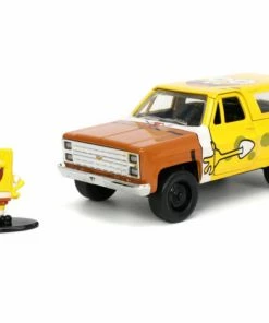 Jada Toys SpongeBob SquarePants - 1980 Chevy K5 Blazer With SpongeBob 1:32 Scale Hollywood Ride 24 Jada Toys SpongeBob SquarePants - 1980 Chevy K5 Blazer With SpongeBob 1:32 Scale Hollywood Ride