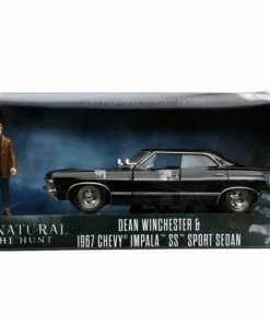 Jada Toys Supernatural - '67 Chevy Impala With Dean 1:24 Scale Hollywood Ride Diecast Cars