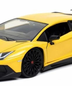 Jada Toys Hyperspec - 2017 Lamborghini Aventador Yellow 1:24 Scale Diecast Cars