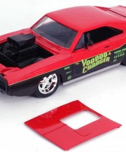 Jada Toys Big Time Muscle - Dodge Charger R/T 1970 Red 1:24 Scale Diecast Vehicle