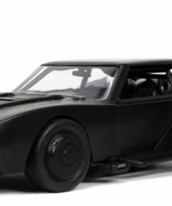 Jada Toys Diecast Cars The Batman - Batmobile With Batman 1:24 Scale Hollywood Ride