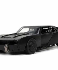 Jada Toys Diecast Cars The Batman - Batmobile With Batman 1:24 Scale Hollywood Ride