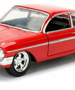 Jada Toys Diecast Cars Fast And Furious - FF8 1961 Chevy Impala 1:32 Hollywood Ride