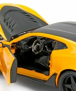 Jada Toys Transformers 5: The Last Knight - Bumblebee ChevyCamaro 1:24 Scale Hollywood Ride With Medallion Diecast Cars