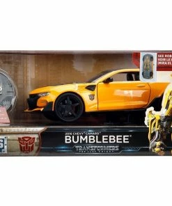 Jada Toys Transformers 5: The Last Knight - Bumblebee ChevyCamaro 1:24 Scale Hollywood Ride With Medallion Diecast Cars