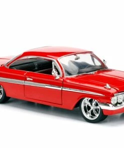 Jada Toys Fast And Furious 8 - Dom's Chevy Impala 1:24 Scale Hollywood Ride Diecast Cars