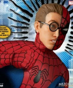 Mezco Toyz Staff Picks Marvel Comics - The Amazing Spider-Man One:12 Collective Action Figure