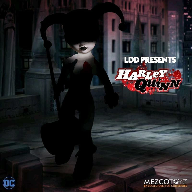 Mezco Toys LDD Presents - Harley Quinn Doll 9 Mezco Toys LDD Presents - Harley Quinn Doll