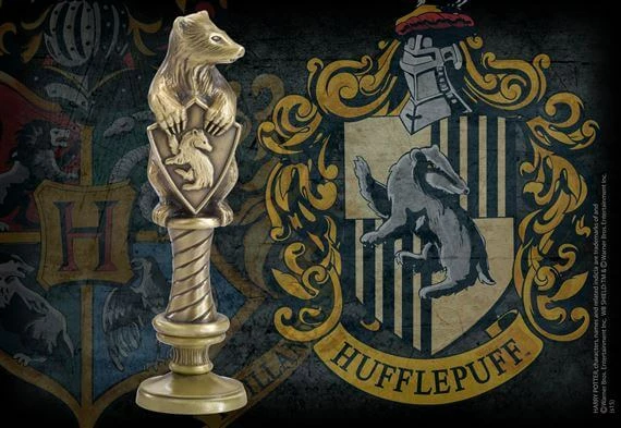Noble Collection HARRY POTTER Hufflepuff Wax Seal 3 Noble Collection HARRY POTTER Hufflepuff Wax Seal