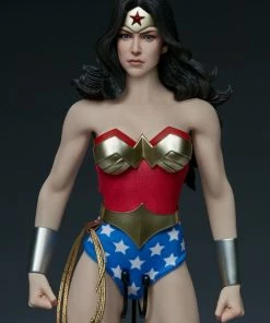 Sideshow Collectibles DC Comics - Wonder Woman 12" Figure 9 Sideshow Collectibles DC Comics - Wonder Woman 12