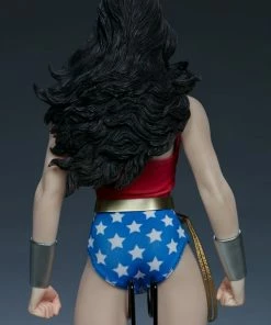 Sideshow Collectibles DC Comics - Wonder Woman 12" Figure 10 Sideshow Collectibles DC Comics - Wonder Woman 12
