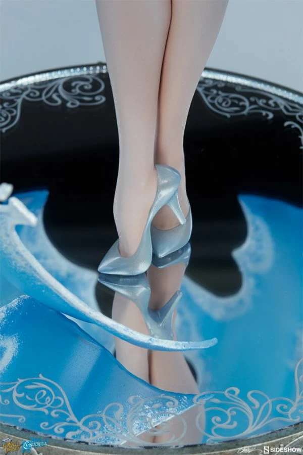 Sideshow Collectibles Fairytale Fantasies - Cinderella Statue 9 Sideshow Collectibles Fairytale Fantasies - Cinderella Statue