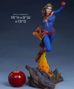 Sideshow Collectibles Marvel Comics - Captain Marvel Statue