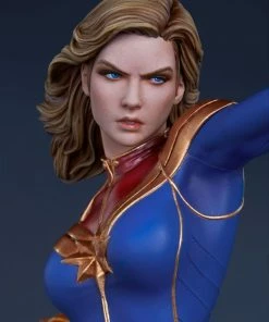 Sideshow Collectibles Marvel Comics - Captain Marvel Statue