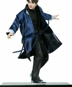 Sideshow Collectibles BTS - Jung Kook Deluxe Statue