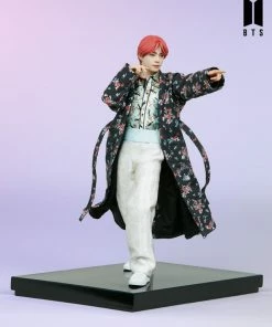 Sideshow Collectibles BTS - V Deluxe Statue 7 Sideshow Collectibles BTS - V Deluxe Statue