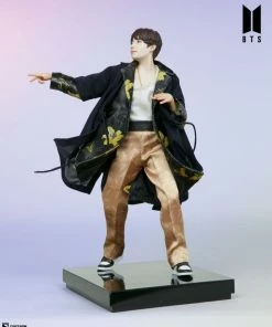 Sideshow Collectibles BTS - SUGA Deluxe Statue 7 Sideshow Collectibles BTS - SUGA Deluxe Statue