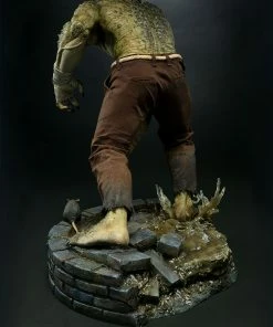 Sideshow Collectibles DC Comics - Killer Croc Premium Format 1:4 Scale Statue