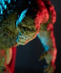 Sideshow Collectibles DC Comics - Killer Croc Premium Format 1:4 Scale Statue