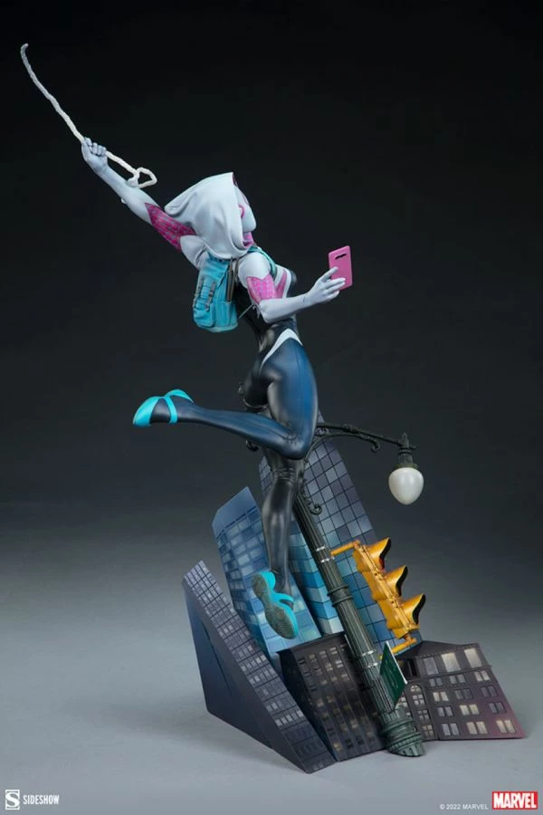 Sideshow Collectibles Marvel Comics - Spider-Gwen Premium Format Statue 4 Sideshow Collectibles Marvel Comics - Spider-Gwen Premium Format Statue