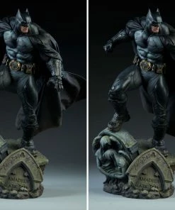 Sideshow Collectibles DC Comics - Batman Premium Format 1:4 Scale Statue