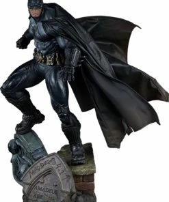 Sideshow Collectibles DC Comics - Batman Premium Format 1:4 Scale Statue