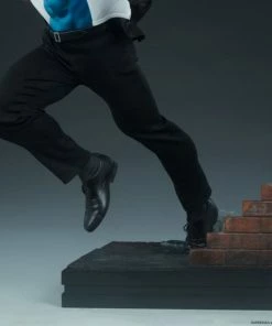 Sideshow Collectibles DC Comics - Superman Call To Action Premium Format Statue