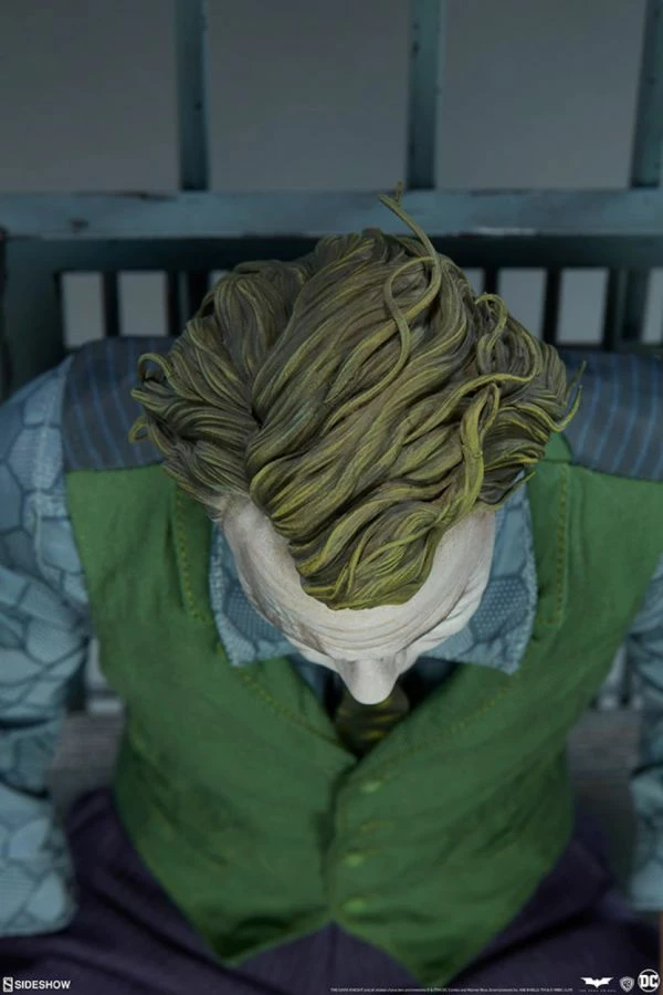 Sideshow Collectibles Batman The Dark Knight - Joker Premium Fortmat Statue 6 Sideshow Collectibles Batman The Dark Knight - Joker Premium Fortmat Statue