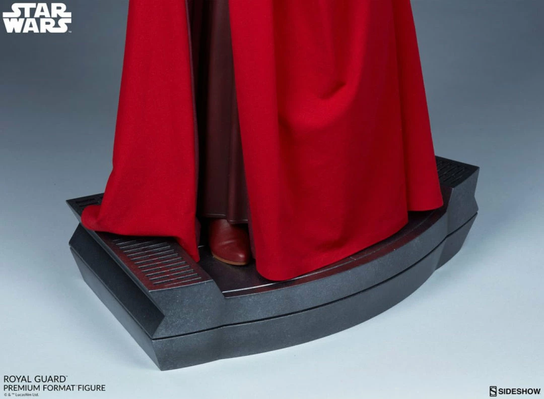 Sideshow Collectibles Star Wars - Royal Guard Premium Format Statue 7 Sideshow Collectibles Star Wars - Royal Guard Premium Format Statue