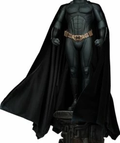 Sideshow Collectibles Batman Begins - Batman Premium Format Statue