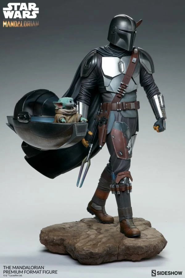 Sideshow Collectibles Star Wars: The Mandalorian - Mandalorian & The Child Premium Format Statue 3 Sideshow Collectibles Star Wars: The Mandalorian - Mandalorian & The Child Premium Format Statue