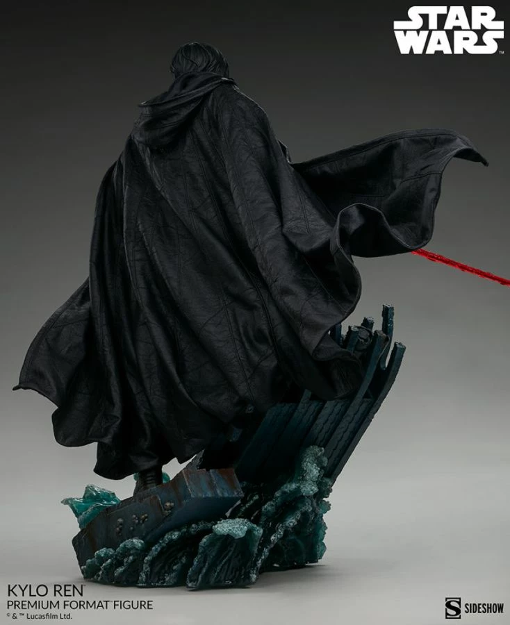 Sideshow Collectibles Star Wars - Kylo Ren Premium Format Statue 4 Sideshow Collectibles Star Wars - Kylo Ren Premium Format Statue