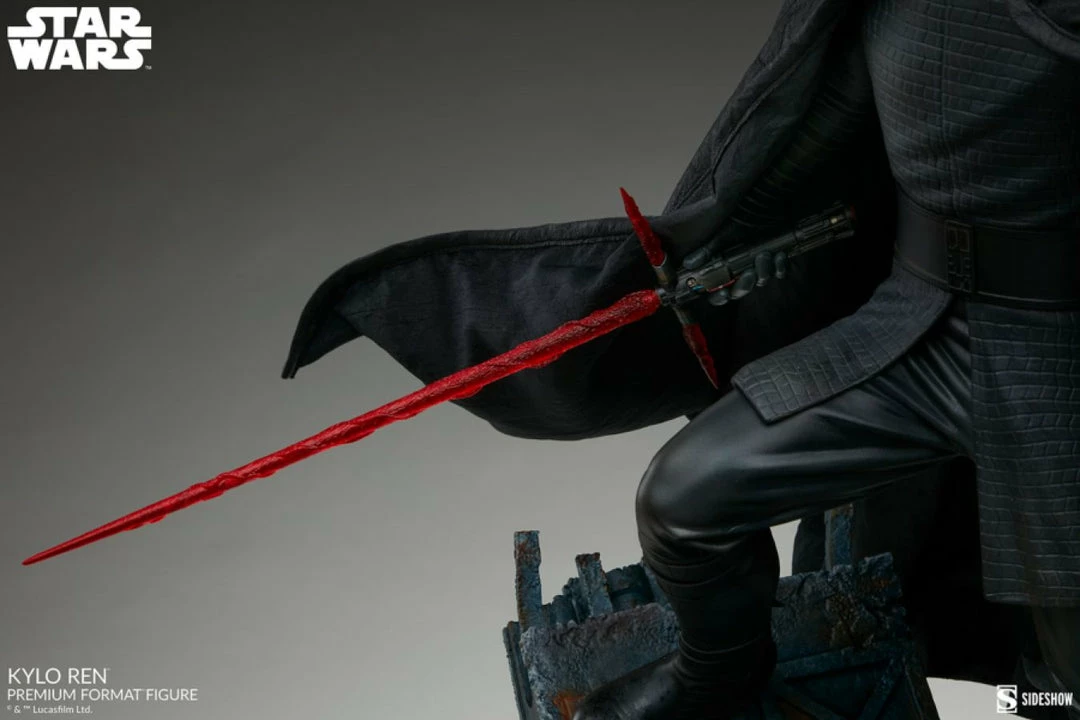Sideshow Collectibles Star Wars - Kylo Ren Premium Format Statue 7 Sideshow Collectibles Star Wars - Kylo Ren Premium Format Statue