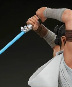 Sideshow Collectibles Star Wars - Rey Premium Format Statue 15 Sideshow Collectibles Star Wars - Rey Premium Format Statue